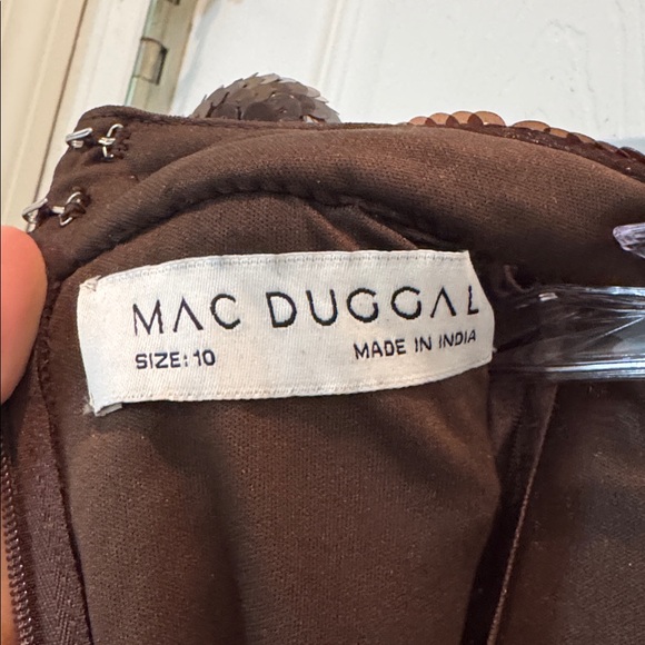 Mac Duggal 93642 Brown Long Sleeve Sequin Tea Length Dress Size 10 NWT - Picture 9 of 11